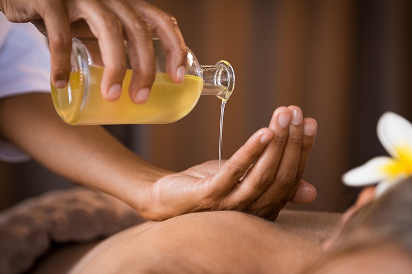 BENEFITS OF OIL MASSAGE IN TAMIL